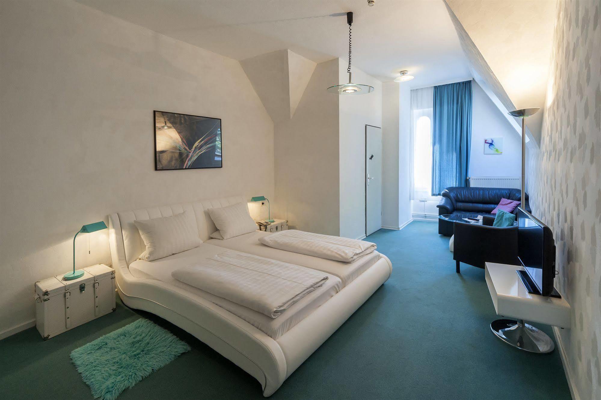 Am Berg Guest house Frankfurt am Main